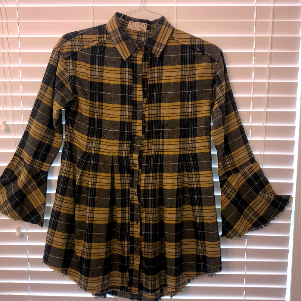 Cute Flannel top
